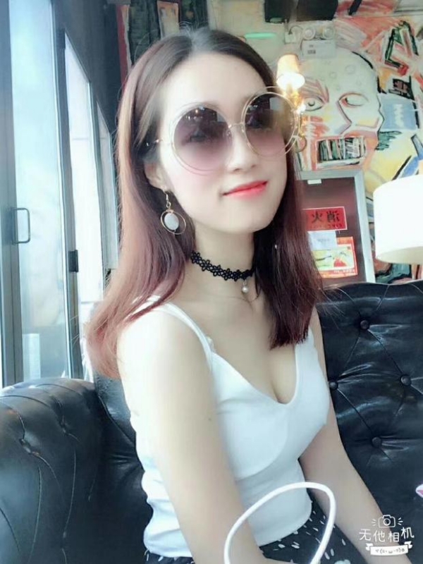 蕓兒的第一张照片--台南父母相亲团